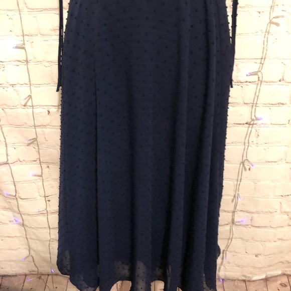 GAL MEETS GLAM ROMANTIC DOTTED CHIFFON NAVY BLUE MIDI DRESS 4 - Picture 5 of 9